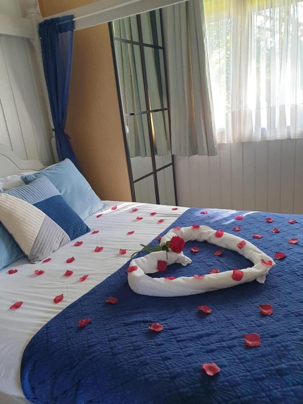 Holly Lodge 12 Hot Tub Йорк Екстер'єр фото
